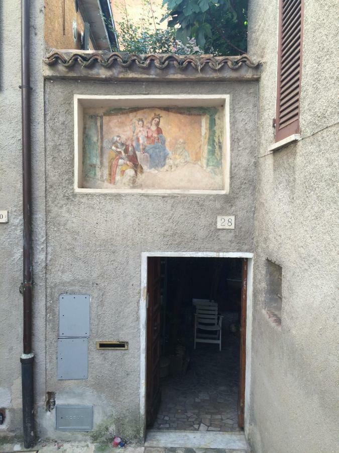 Blu Klein Apartment Foligno Exterior photo